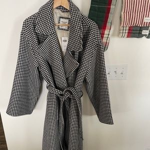 Abercrombie & Fitch Coat